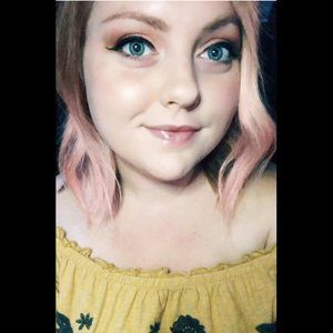 Meet your Posher, Kaylyn